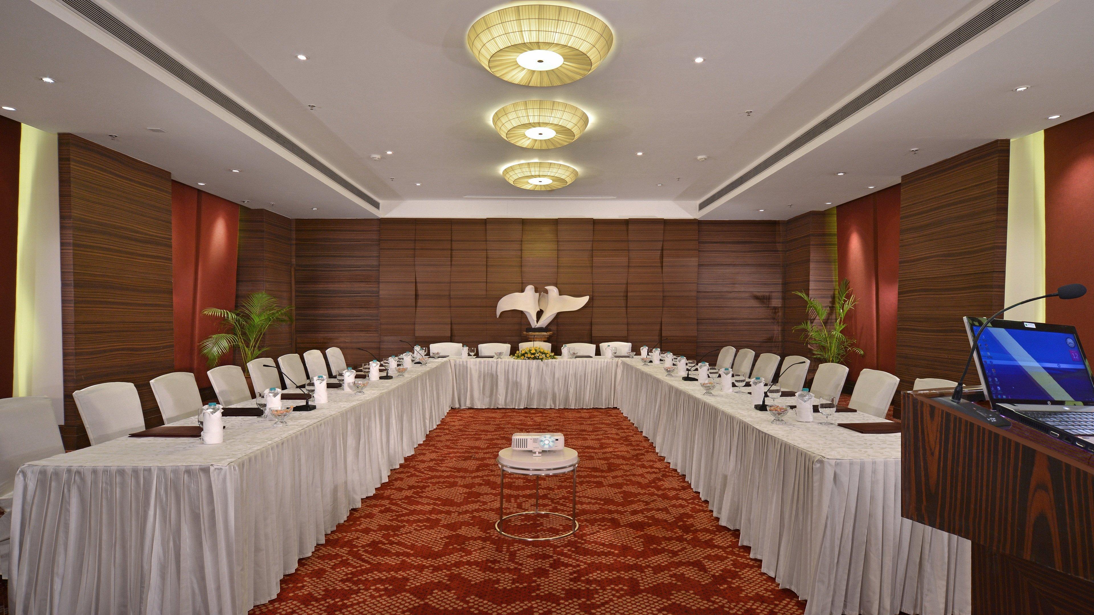 Holiday Inn Chandigarh Panchkula, An Ihg Hotel Экстерьер фото A meeting room at a hotel