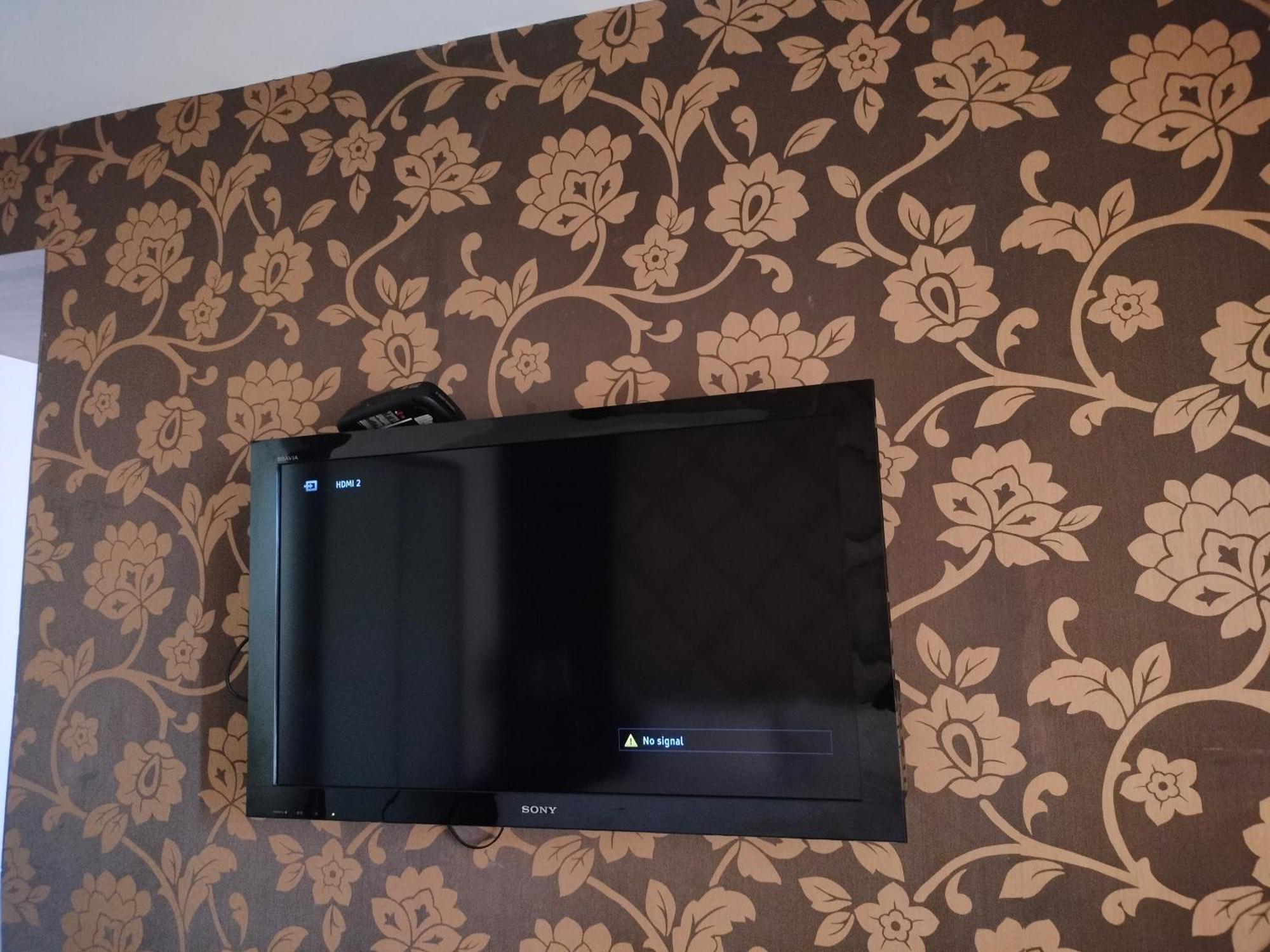 Holiday Inn Chandigarh Panchkula, An Ihg Hotel Экстерьер фото A television mounted on a wall