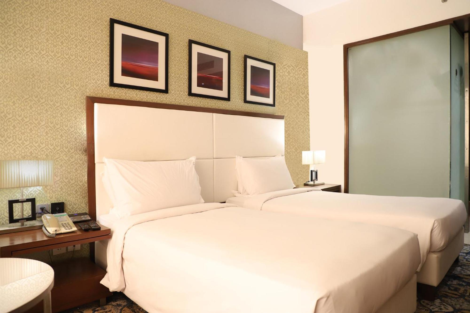 Holiday Inn Chandigarh Panchkula, An Ihg Hotel Экстерьер фото A room at the hotel